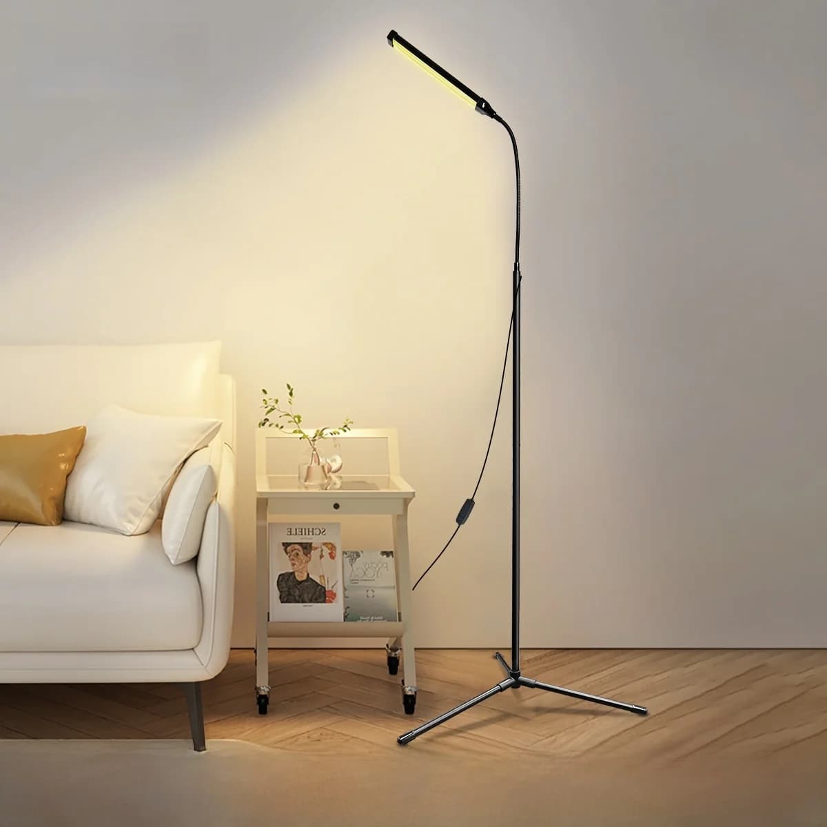 Lampadaire USB sur trépied avec trois modes de couleur