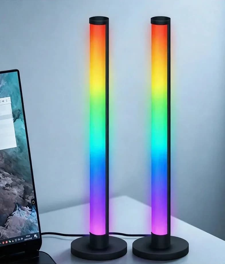 Lampe de bureau LED RGB réactive au son avec contrôle par application